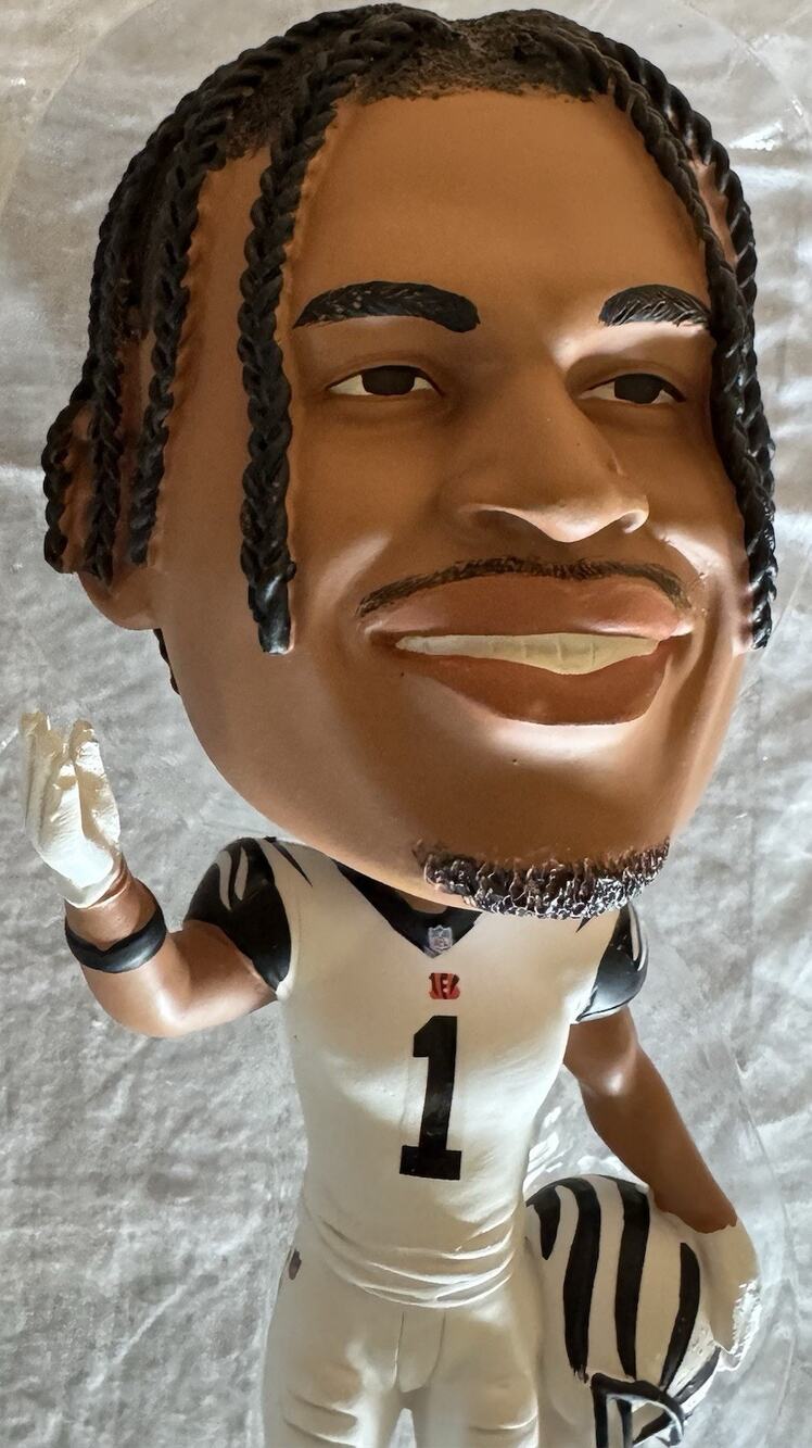 Ja’Marr Chase Cincinnati Bengals White Tiger Stripe Bobble Head #4/123 NFL LE